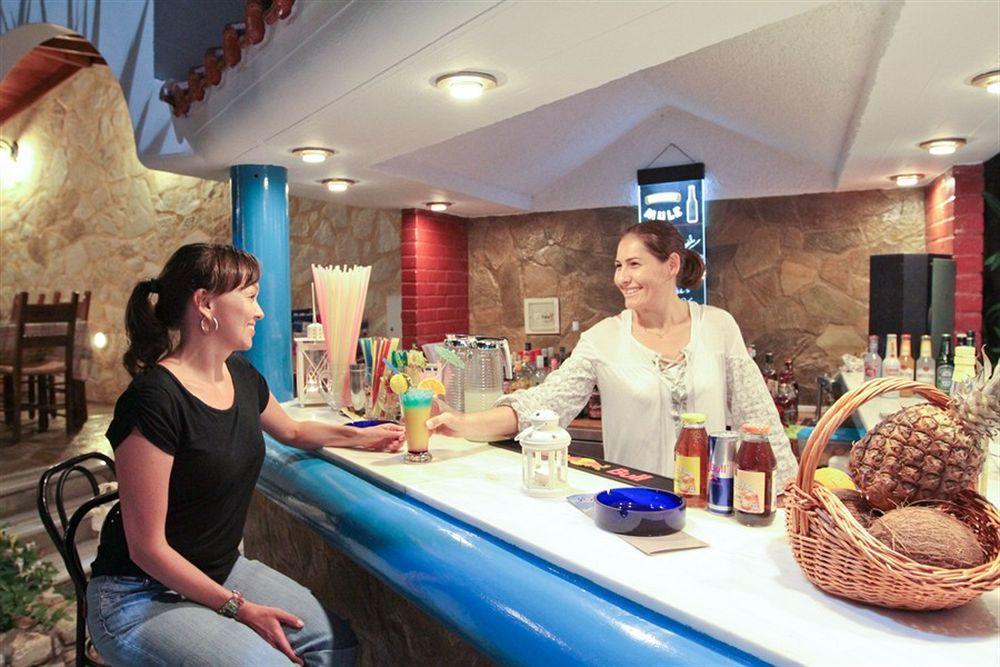 Folia Apartments Chania Agia Marina  Nhà hàng bức ảnh